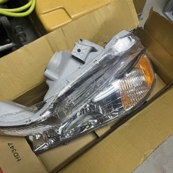 Headlights 2000 Honda Odyssey Van Headlights 