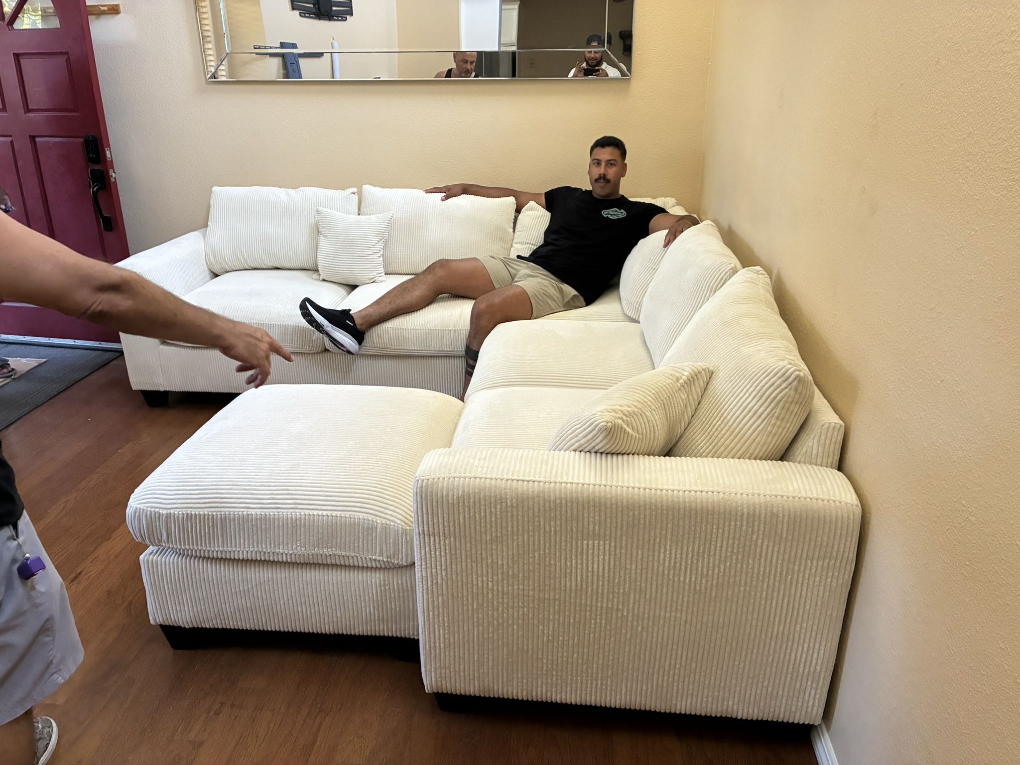 New! Super Comfy! Soft Touch Sofa Sectional !!! FREE XL OTTOMAN !! FREE LOCAL DELIVERY! 5* Rated!