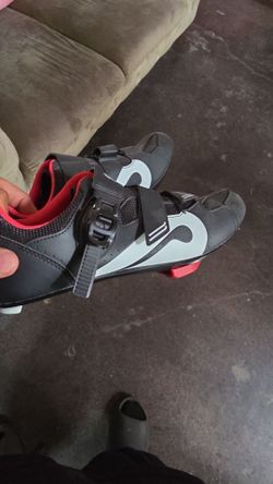 Peloton cycling shoes