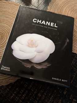 CHANEL BOOK FOR DECOR