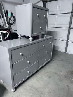 Dresser & night stand