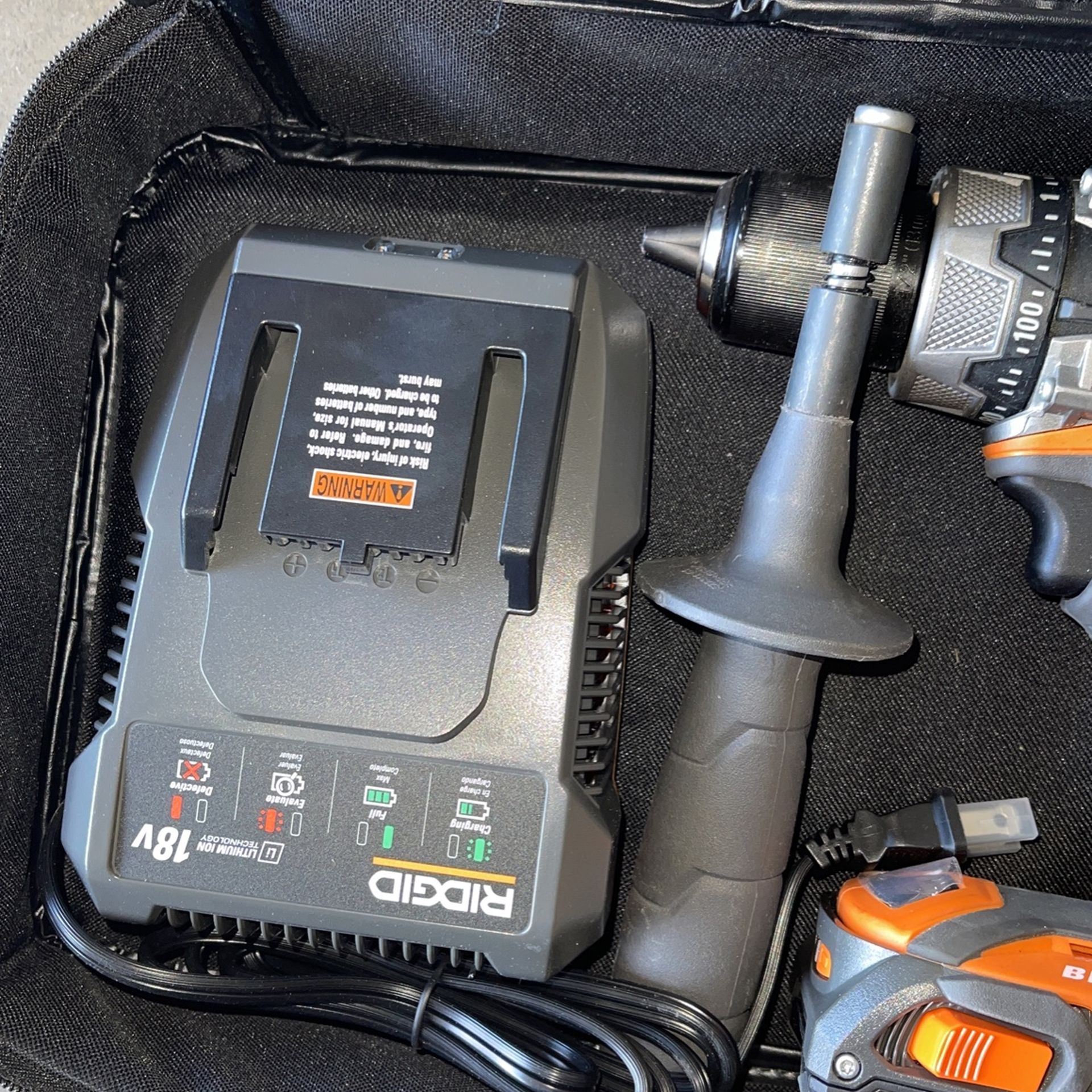 RIDGID 18V Brushless Hammer Drill Kit