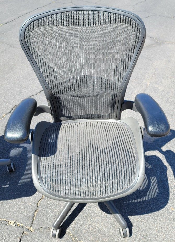 Herman Miller Aeron Office Desk Chair 
