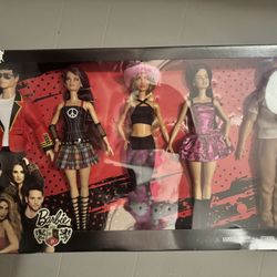 REBELDE RBD FASHION DOLLS