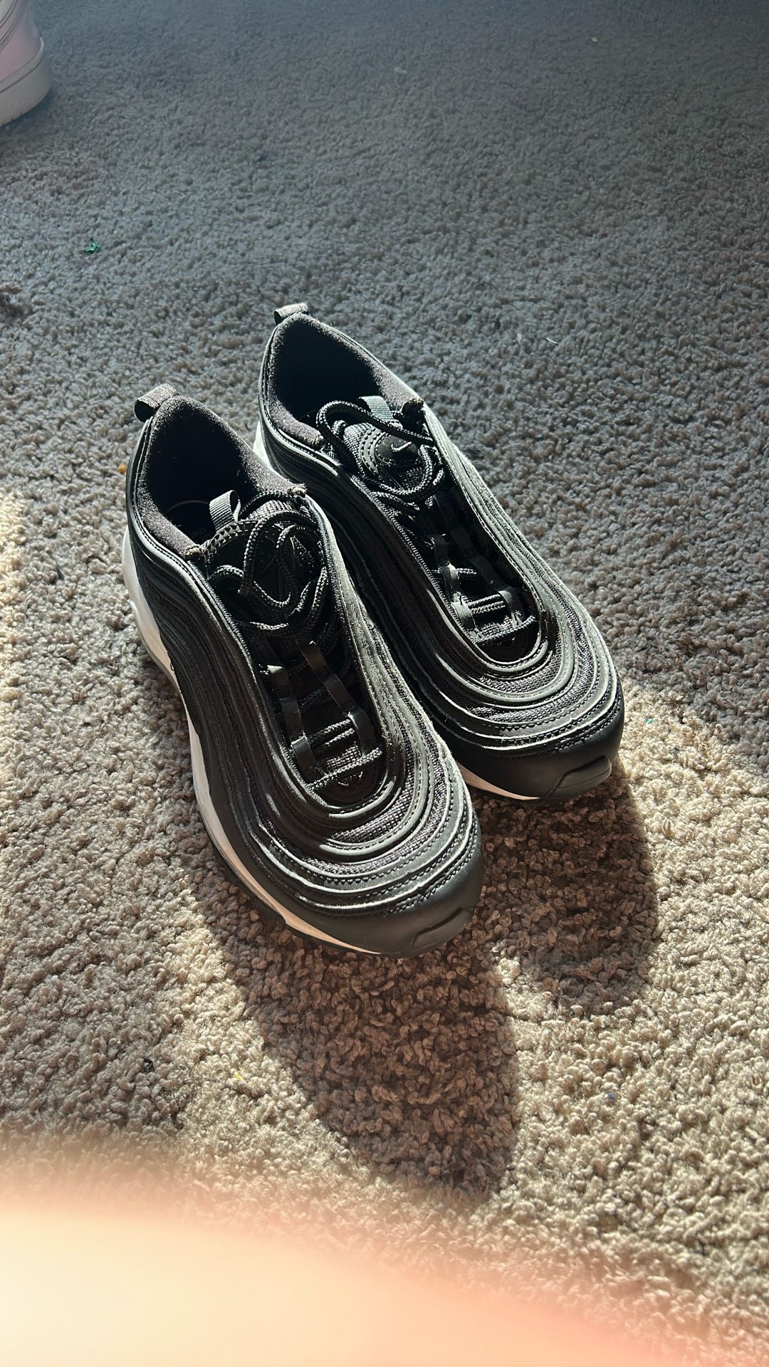Black Nike Air Max 