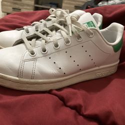 Adidas Stan Smith Size 4