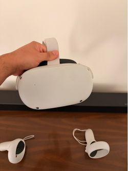 Meta Quest 2 VR Headset + Controllers - Works Great