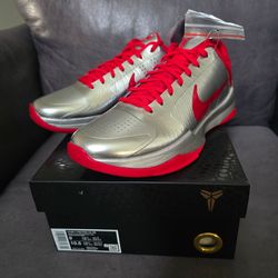 Kobe 5 Protro Caitlin Clark “Rookie of the Year” PE Men's Size 9 Silver Red