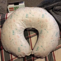 Breastfeeding Pillow 