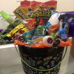 Halloween Goody Baskets