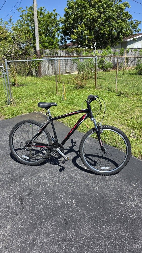 Schwinn Sidewinder 26 Mountain Bike