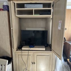 TV Stand /console