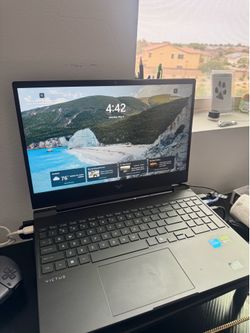 Victus Gaming Labtop Mica Silver