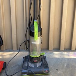 Bissel Vacuum Cleaner 