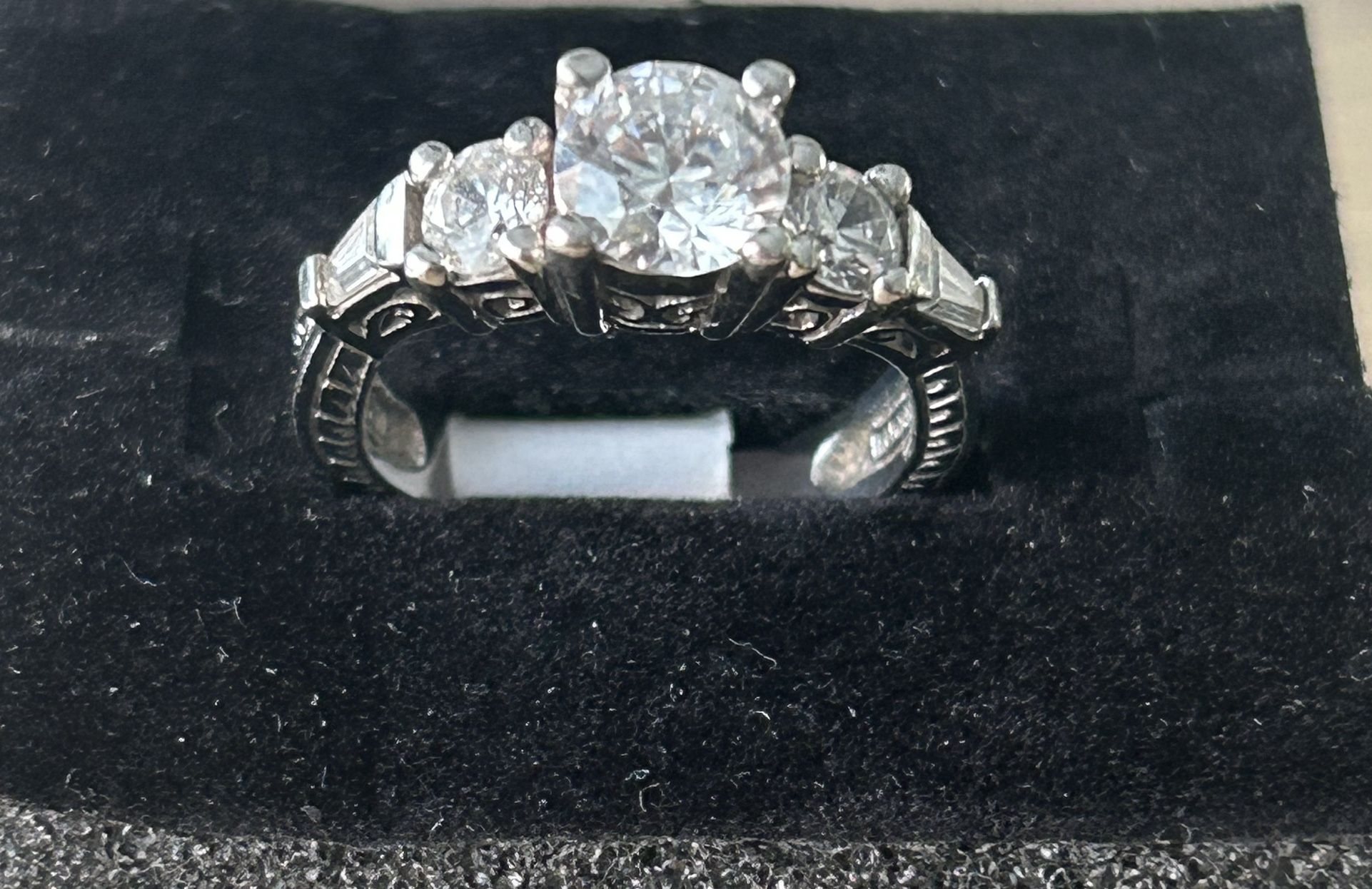 Vintage Art Nouveau Style Silver Ring - size 5.5