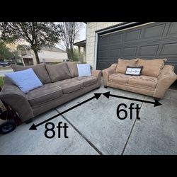 2 Piece Couch Set - Free Delivery 🚚 - Couches- Read Description- 