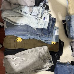 Bundle Of Jeans And Pants 32-34 In Size
