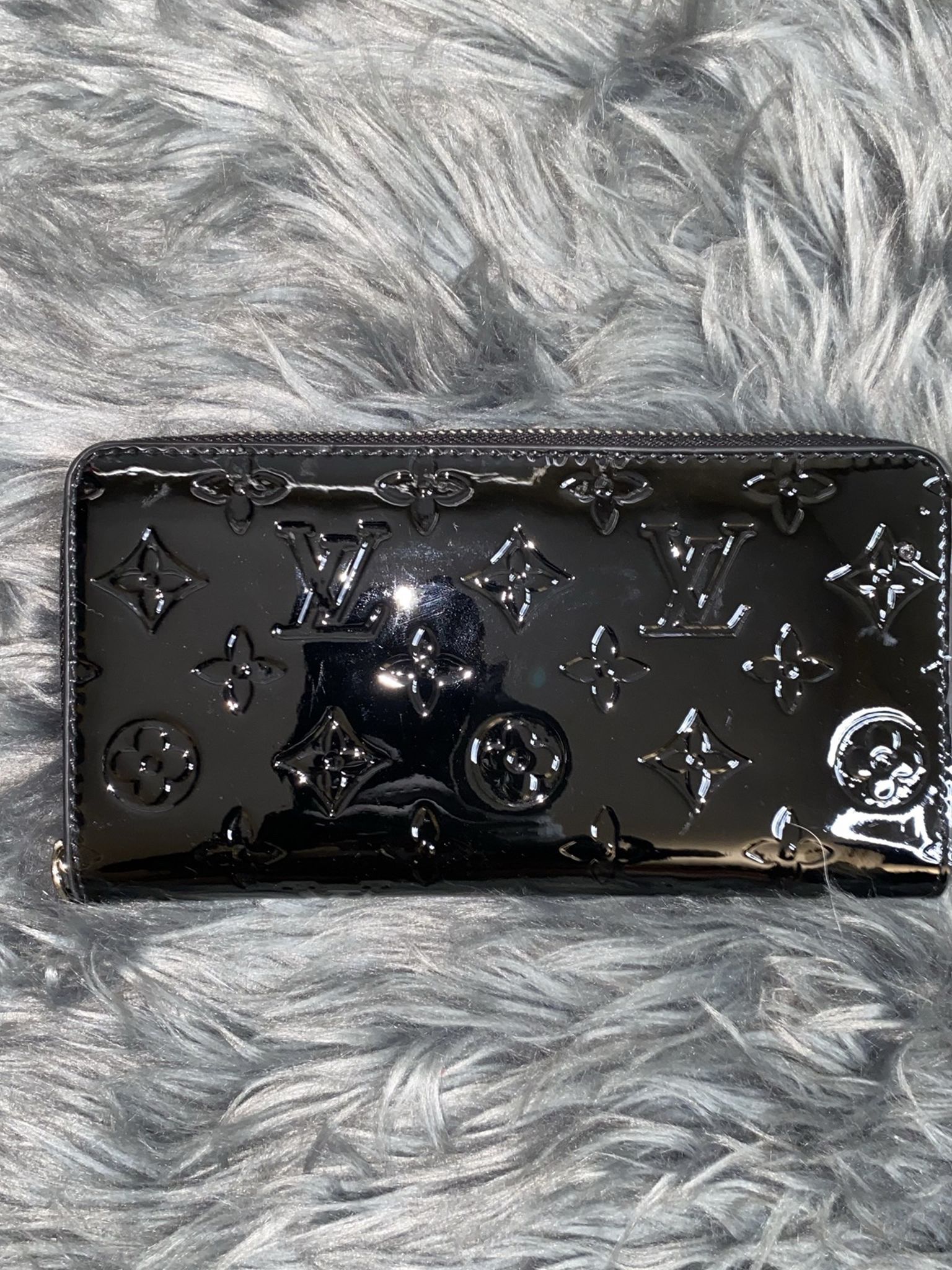 Cute Black Monogram Zipper Wallet
