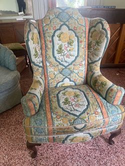 Vintage Floral Upholstered Wingback Accent Chair with Cabriole Legs
