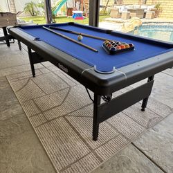 7ft Billiard Table with cue sticks and balls