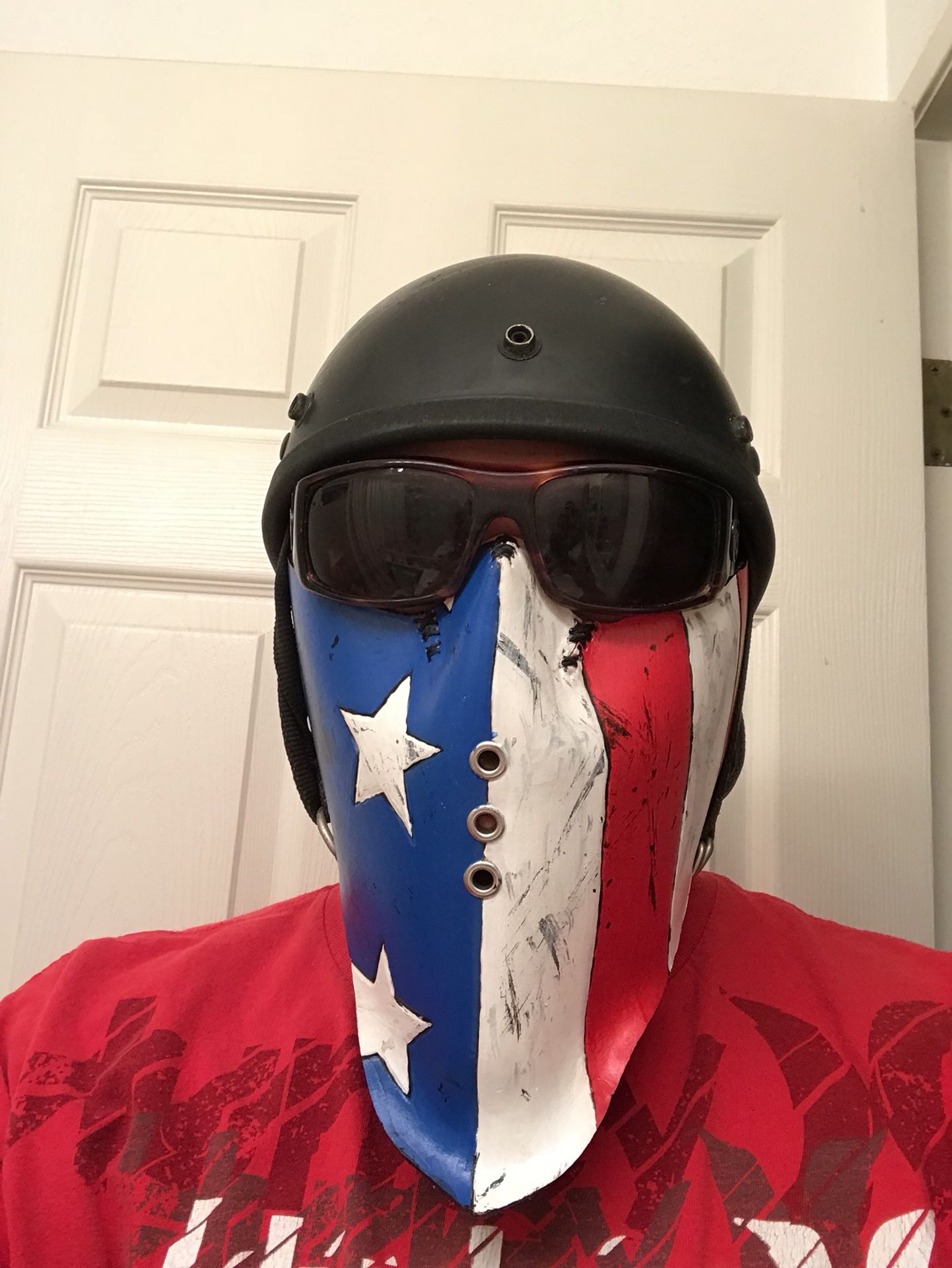 Motor cycle face mask