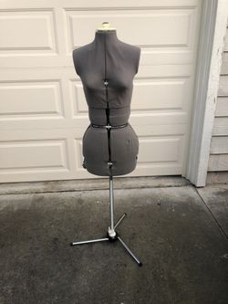 Adjustable Form for sewing