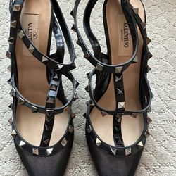 Valentino women’s Heals Size 8