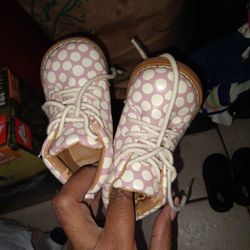 Pink And White Boots Size 18-19 Months 4c
