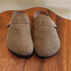 New CAHHRRN Women’s Slip On Sandals - Size 39 (US 8 1/2)