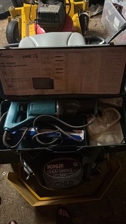 Makita plug in saw zaw