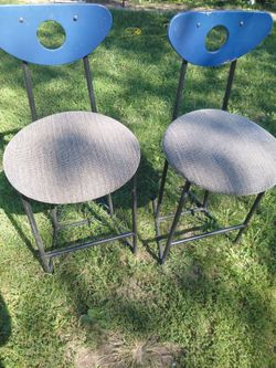2 barstool