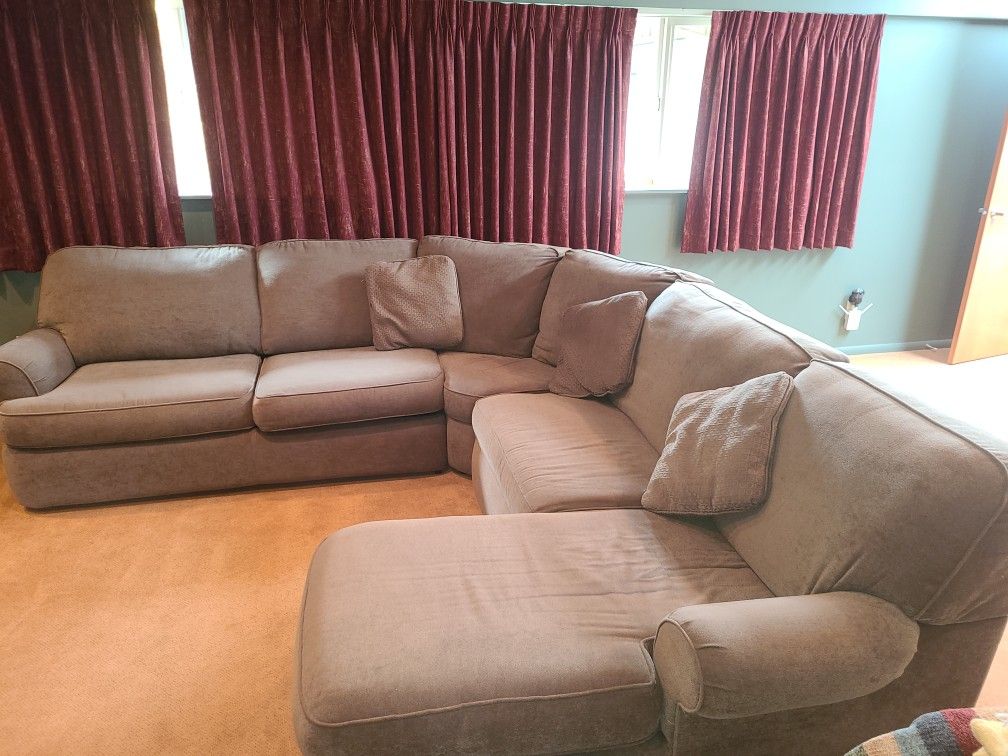   Sectional Couch, Sleeper Sofa Green 