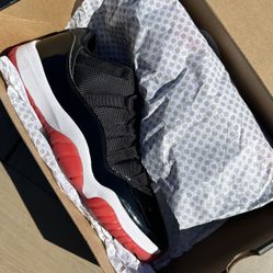 Jordan 11 Retro Low Bred (2025)