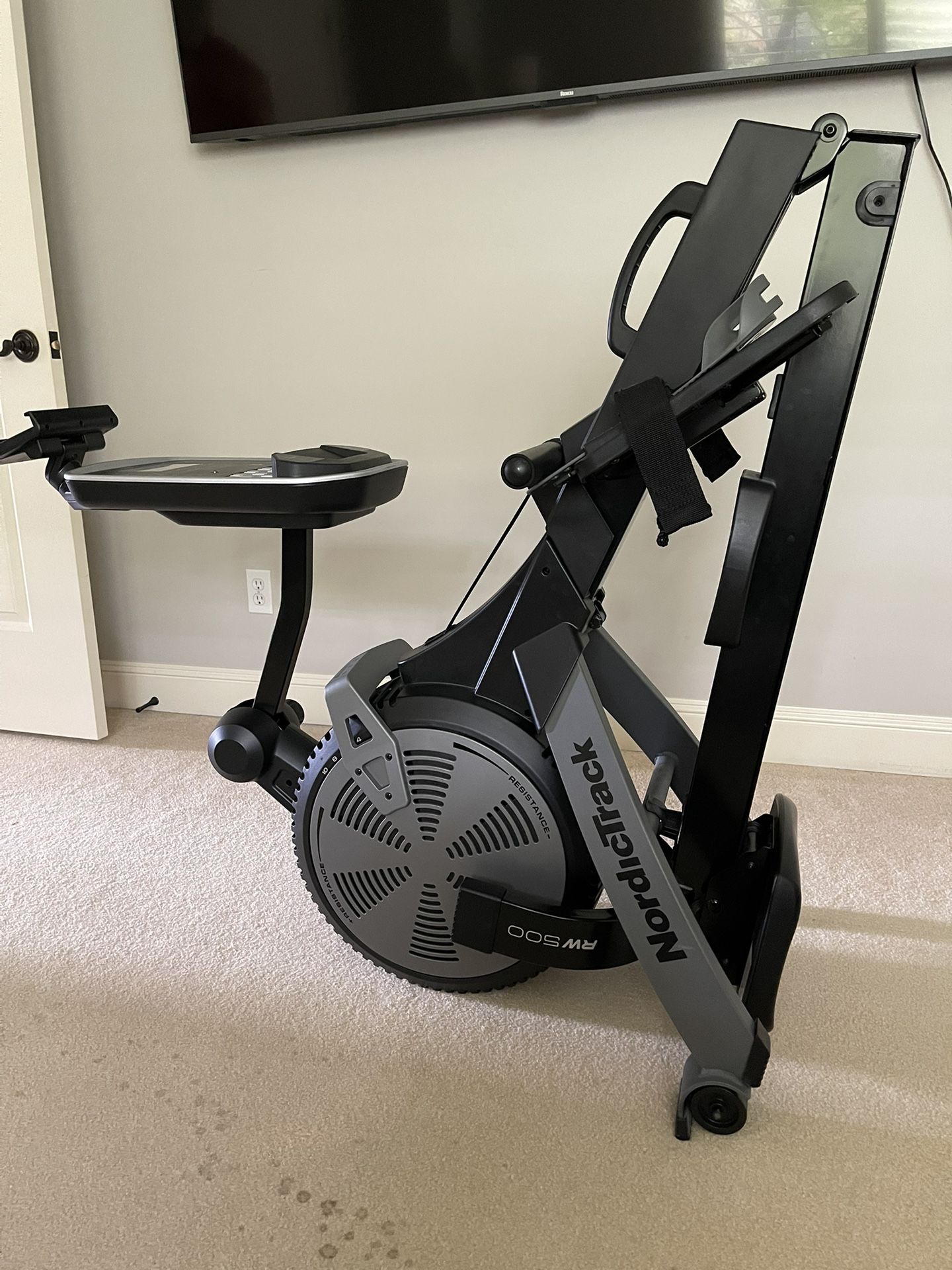 Nordic Track RW500 Space Saver Rowing Machine