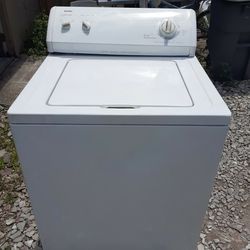 Washer. Xtra LargeCapacity, Heavy Duty. Kenmore Made By Whirlpool. Runs Great. Delivery Possible. Clean & Very Good Condition. Guaranteed To Work. 