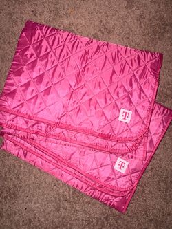 T-Mobile picnic blankets