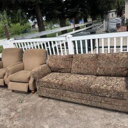 Free Sofa And Chairs