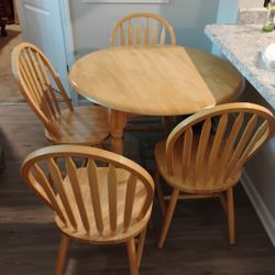 Dining Table & 4chairs