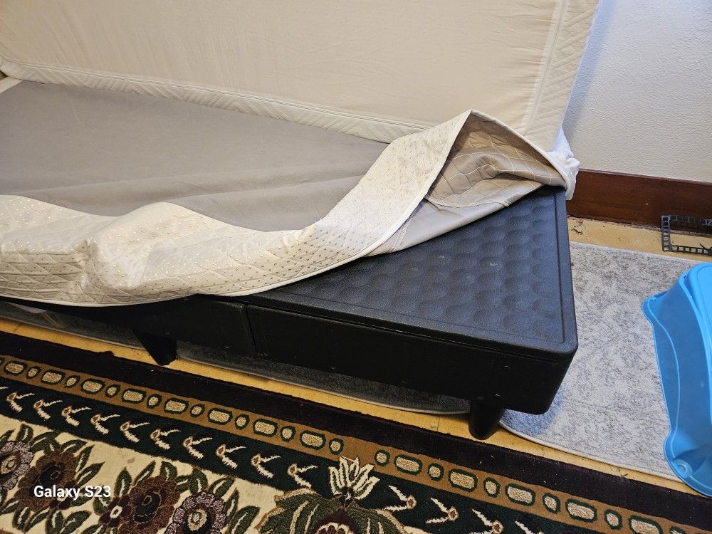 Twin Size Modular Base (bed platform)