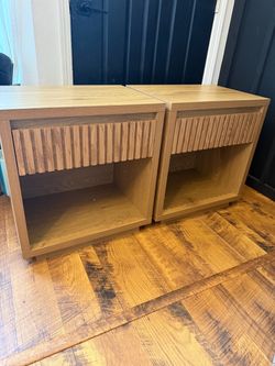 2 flute nightstands