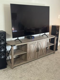 70” Modern Farmhouse TV Stand – Fits 65–75” TVs