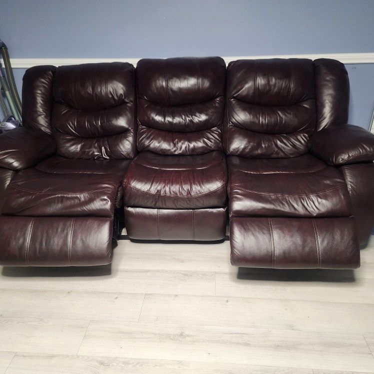 Sofa & Loveseat Combo 4 Recliners