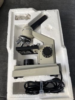 Microscope