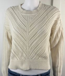 Old Navy Cream Knit Crewneck Sweater Size M