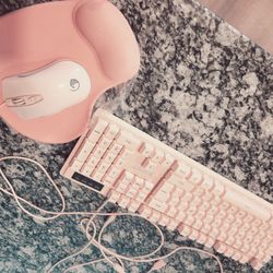 Pastel Pink Keyboard/ Mouse/ Mouse Pad