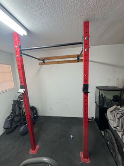 Wall mounted squat rack, CrossFit rig