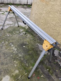 DEWALT MITER SAW STAND