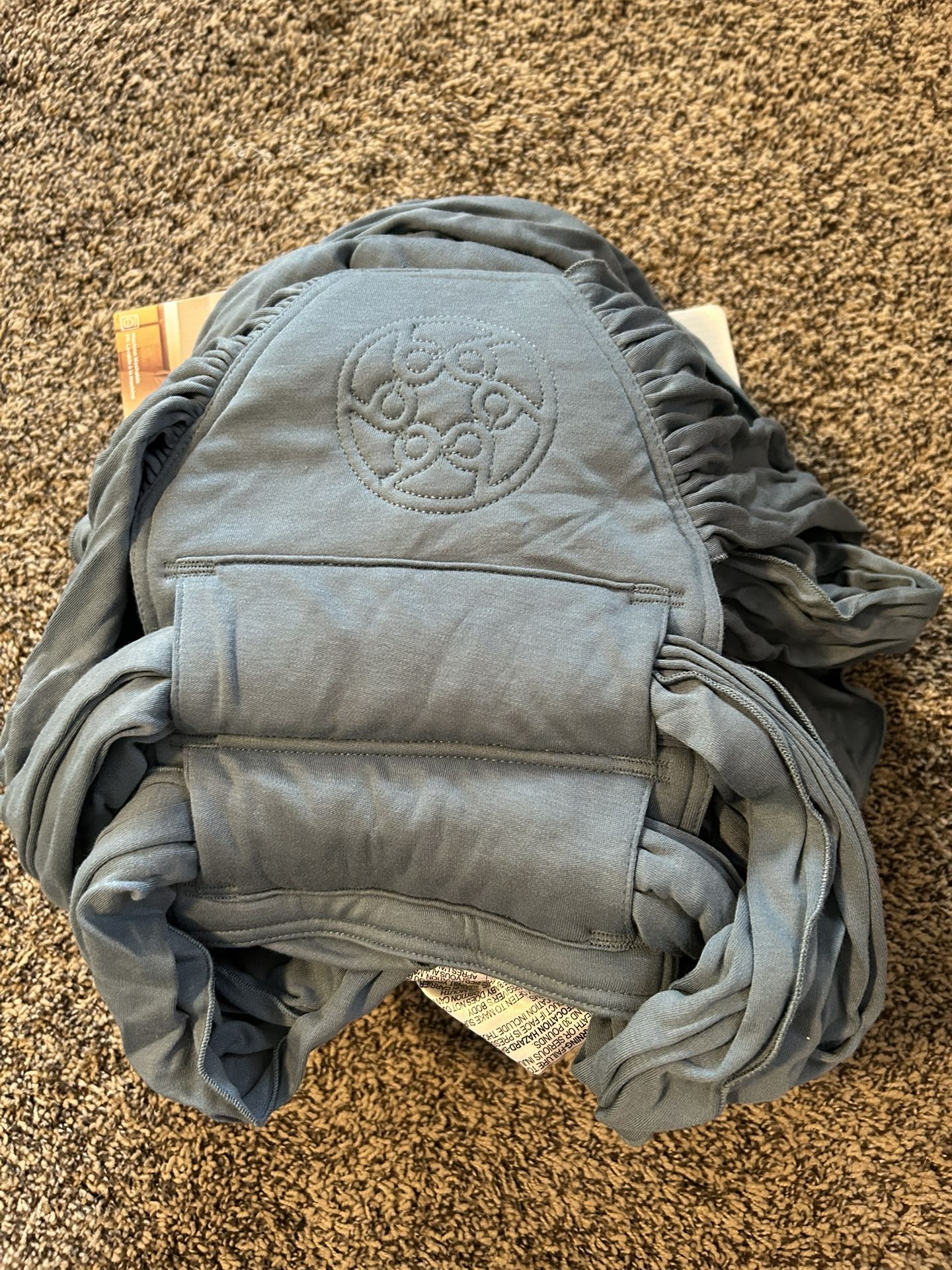 BRAND NEW LILLE Baby dragonfly wrap Carrier