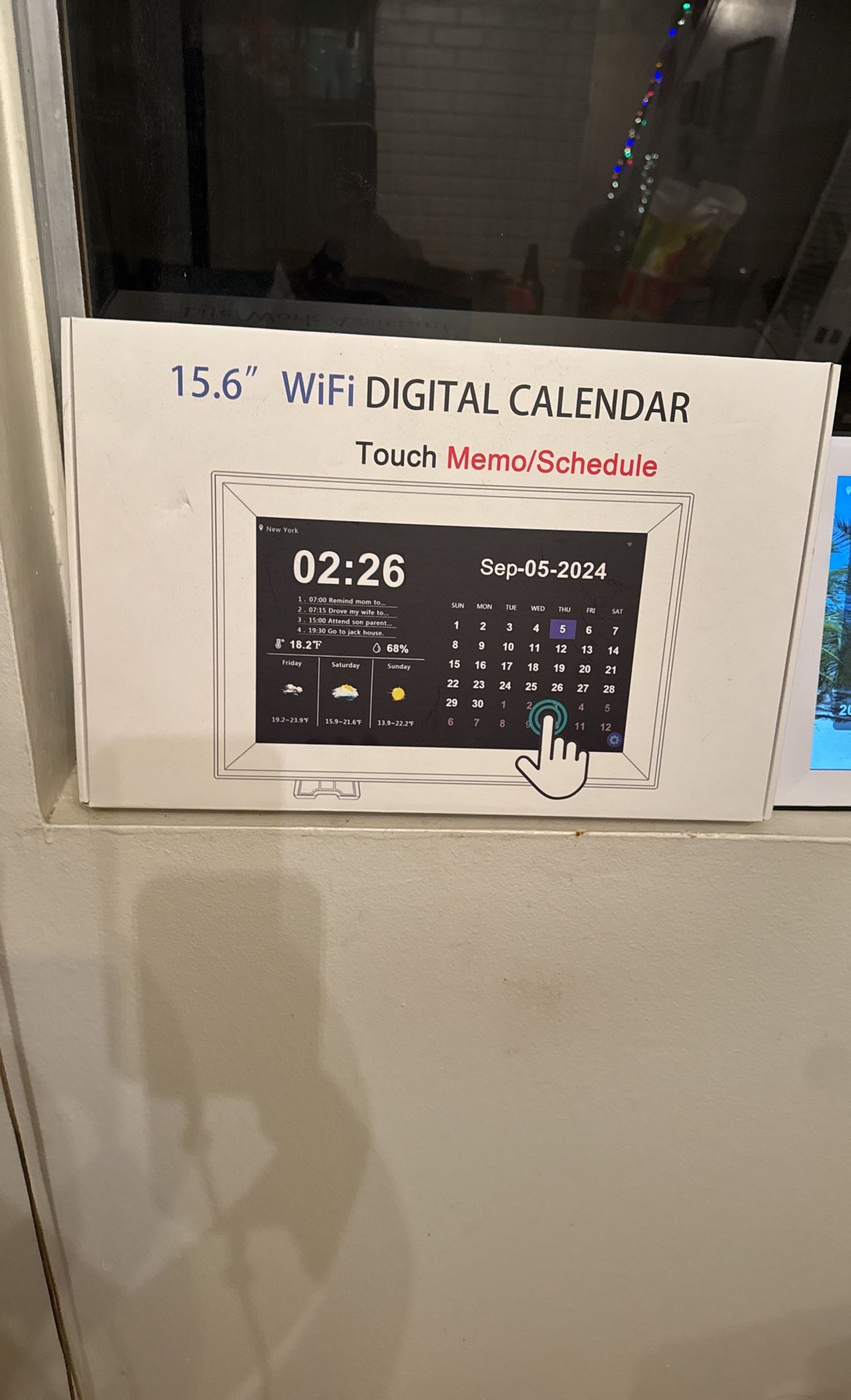 15.6 In Touch Screen WiFi Digital Wall Calendar/Schedule