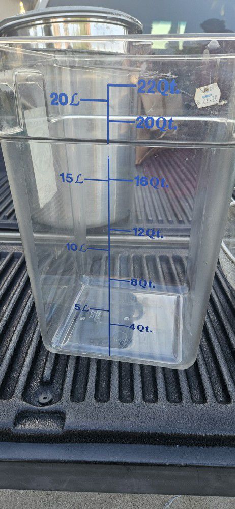 Measuring Container